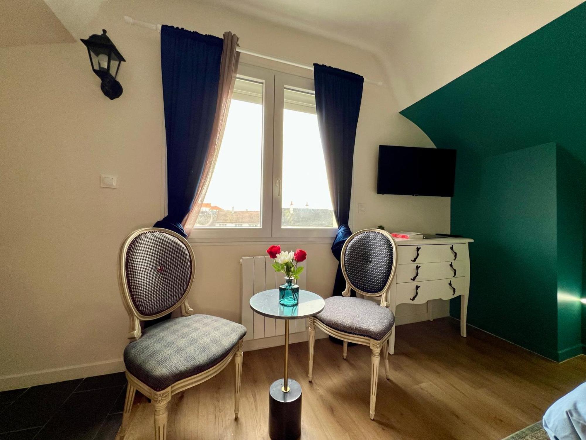 Studios Ideal Pro I Centre-Ville & Parking Gratuit Шательро Экстерьер фото
