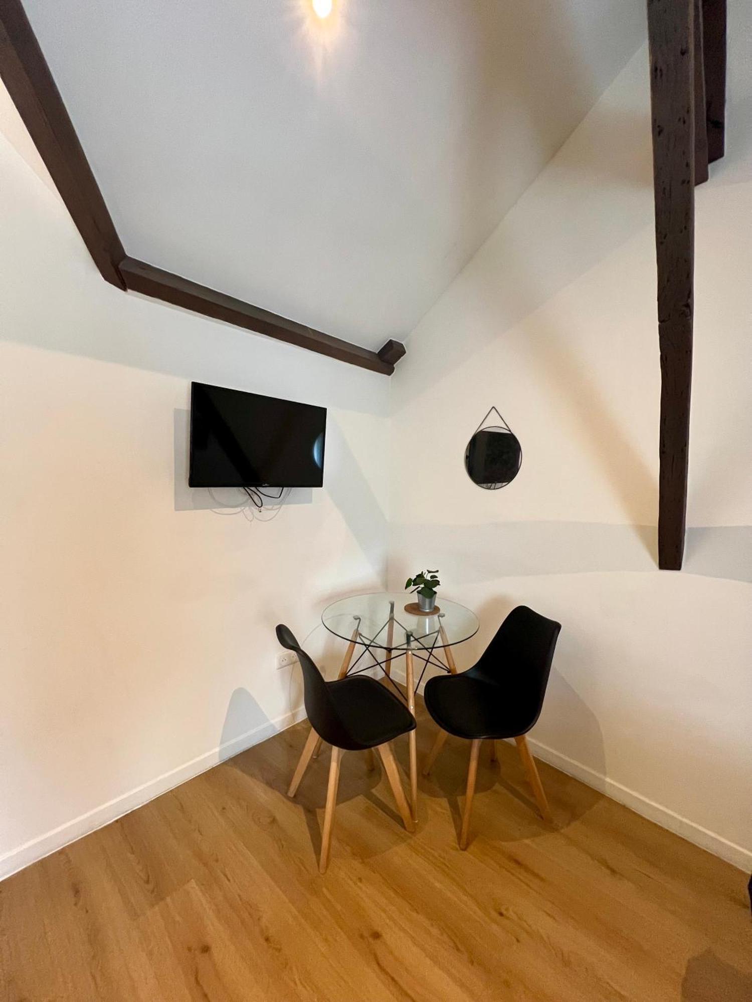Studios Ideal Pro I Centre-Ville & Parking Gratuit Шательро Экстерьер фото